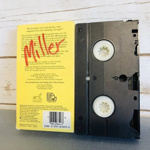 THE UGLY DUCKLING HANS CHRISTIAN ANDERSEN VHS Home Video Tape - Picture 2 of 6